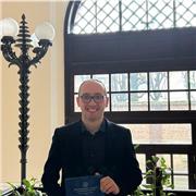 Laureato in Scienze Storiche propone lezioni e ripetizioni di Storia e Geografia per studenti di scuole medie e superiori